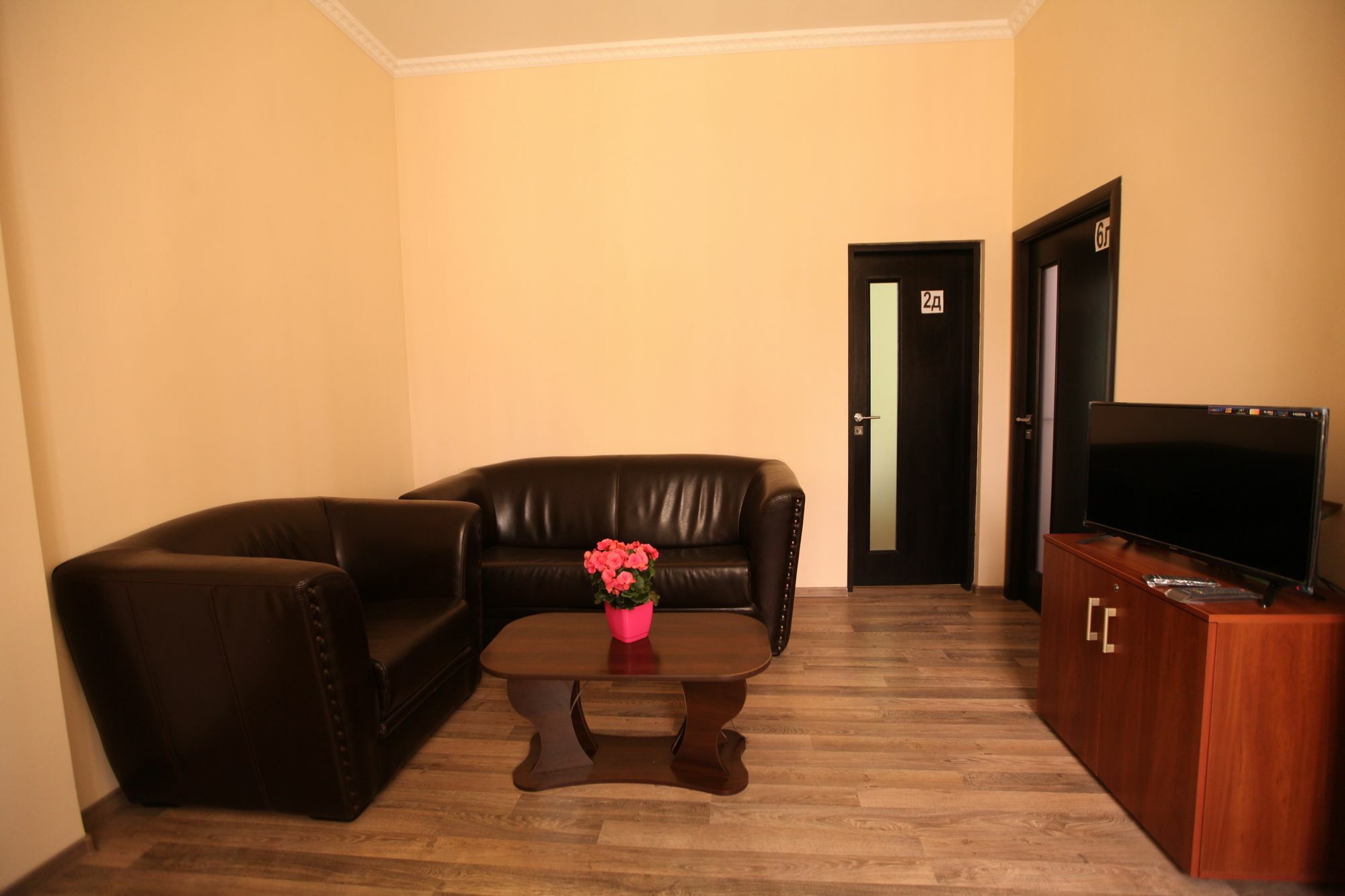 Panorami Apart Hostel In 리비프 외부 사진